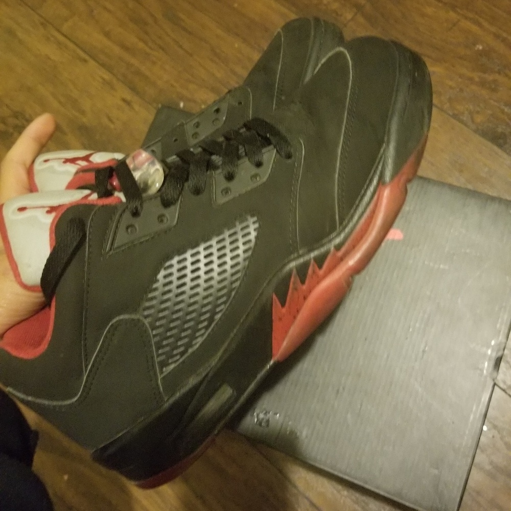 Jordan 5s